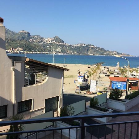 Casa Di Paolo Appartement Giardini-Naxos Buitenkant foto